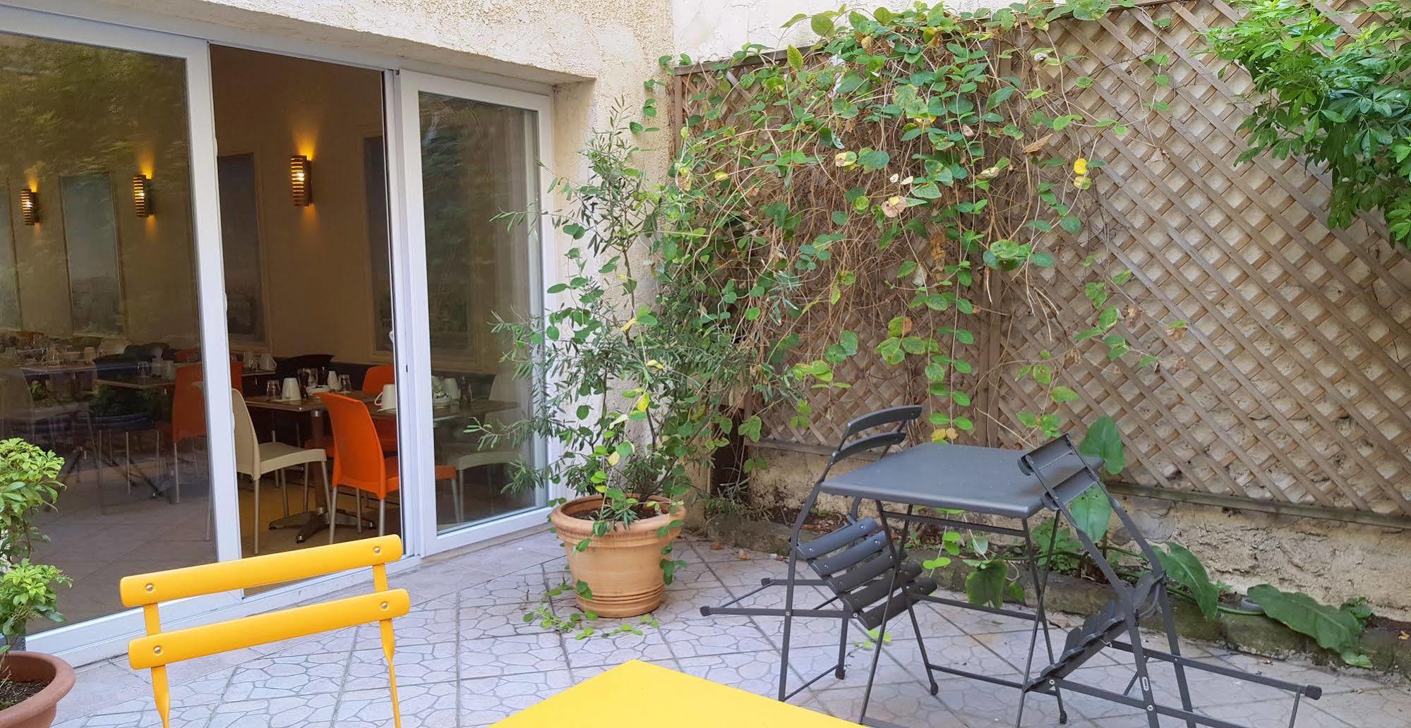 Hotel Kabanel By Happyculture Paris Exterior foto